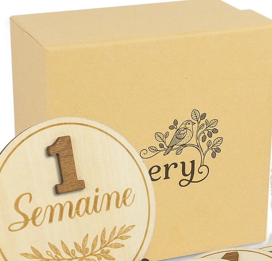 Le coffret dans sa boîte cadeau